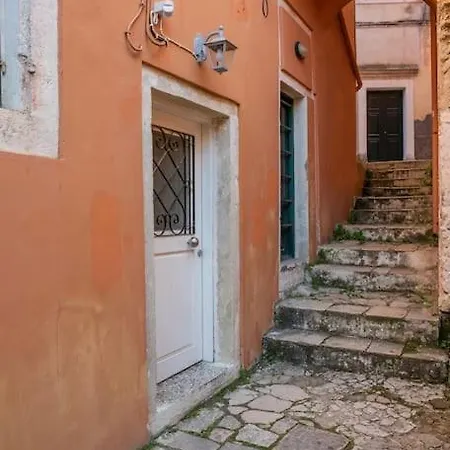 Apartman Newly Renovated 1730's Venetian Loft *