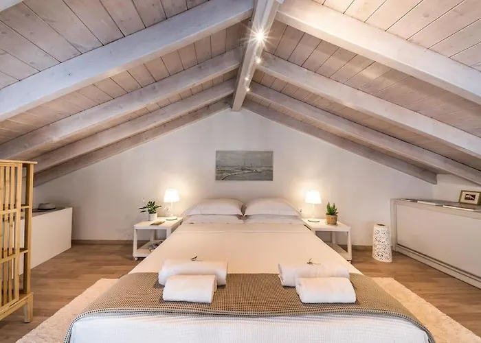 Newly Renovated 1730's Venetian Loft Corfu (city)